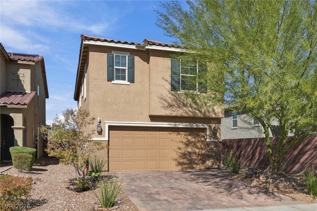 9088 Jade Vine Avenue