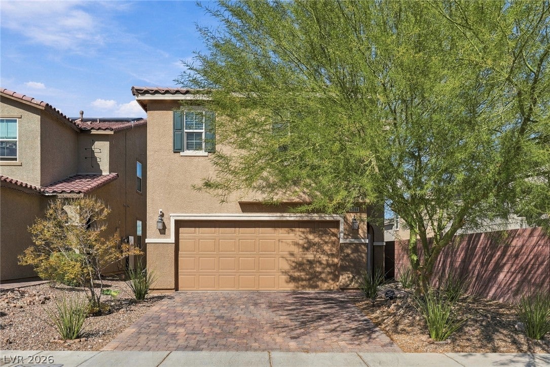 9088 Jade Vine Avenue