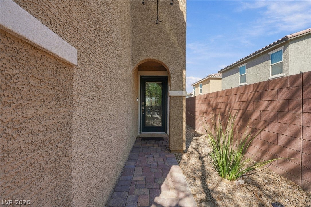 9088 Jade Vine Avenue