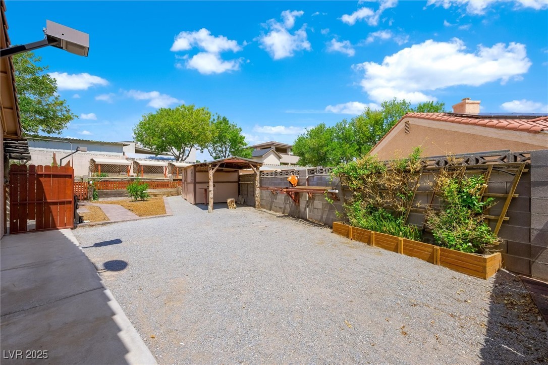 Las Vegas, Nevada 89108, United States, 3 Bedrooms Bedrooms, ,2 BathroomsBathrooms,Residential,Pending,147977