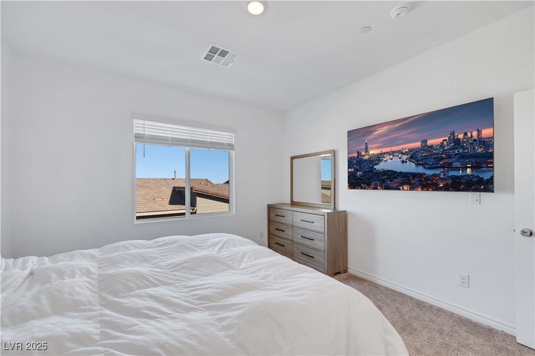 Henderson, Nevada 89015, United States, 2 Bedrooms Bedrooms, ,2 BathroomsBathrooms,Residential,Active,214714