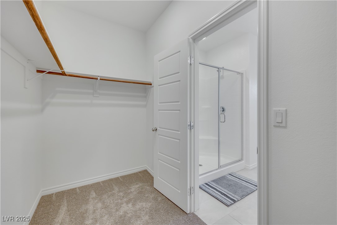 Henderson, Nevada 89015, United States, 2 Bedrooms Bedrooms, ,2 BathroomsBathrooms,Residential,Active,214714