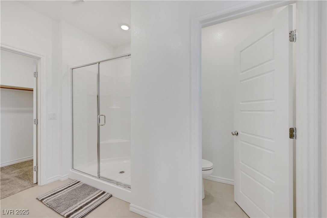 Henderson, Nevada 89015, United States, 2 Bedrooms Bedrooms, ,2 BathroomsBathrooms,Residential,Active,214714