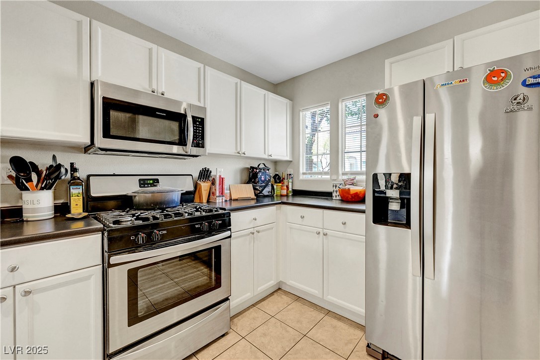 9065 Adorable Avenue, Las Vegas, Nevada image 9