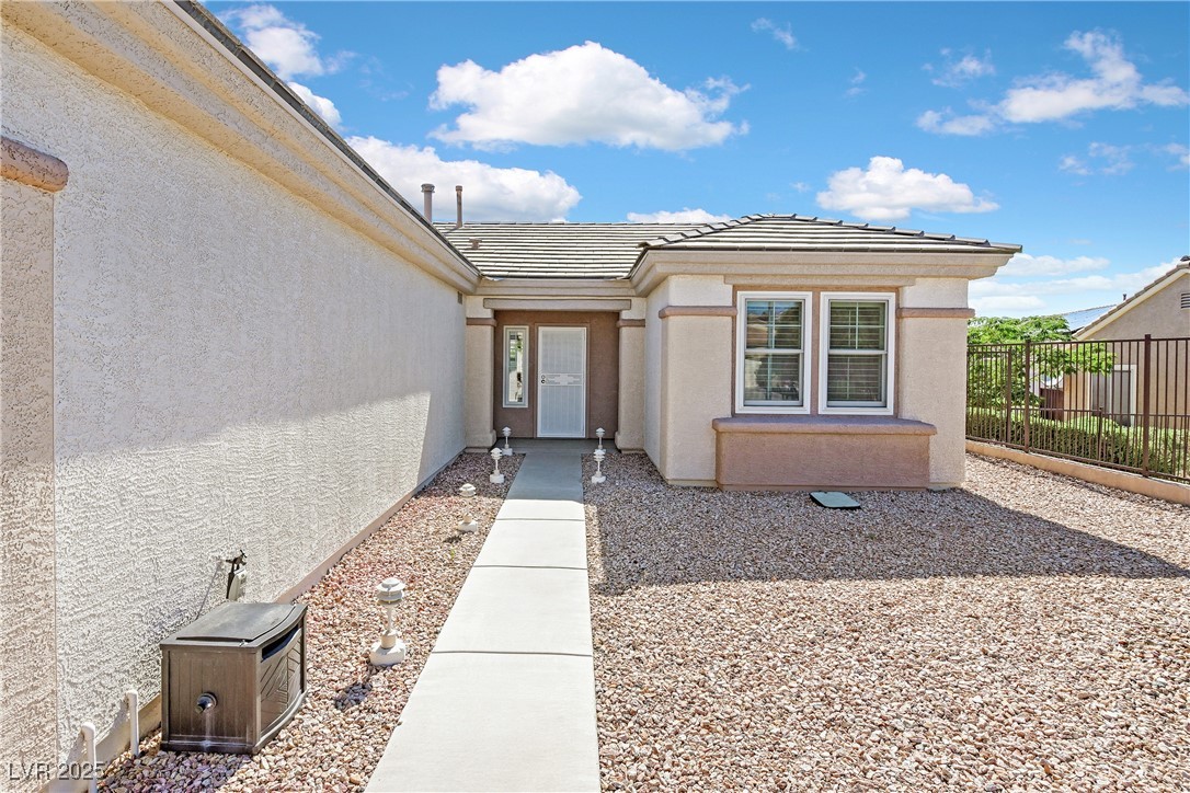 1735 Black Fox Canyon Road
