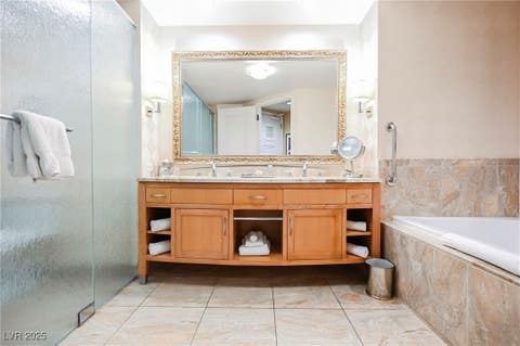 Tiny photo for 2000 FASHION SHOW Drive #5400, Las Vegas, NV 89109 (MLS # 2645796)