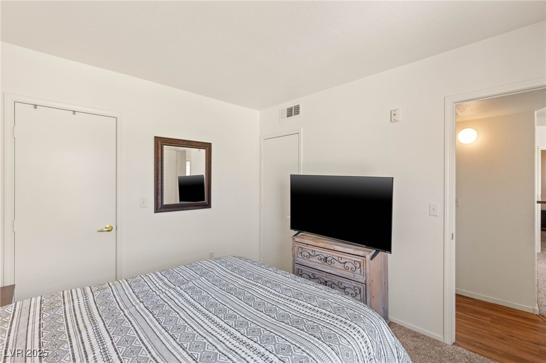 Las Vegas, Nevada 89118, United States, 2 Bedrooms Bedrooms, ,2 BathroomsBathrooms,Residential,Pending,208741