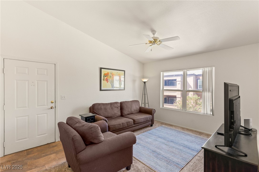 Las Vegas, Nevada 89118, United States, 2 Bedrooms Bedrooms, ,2 BathroomsBathrooms,Residential,Pending,208741