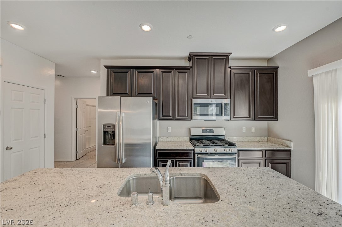 2455 Sunflower Days Avenue 1056