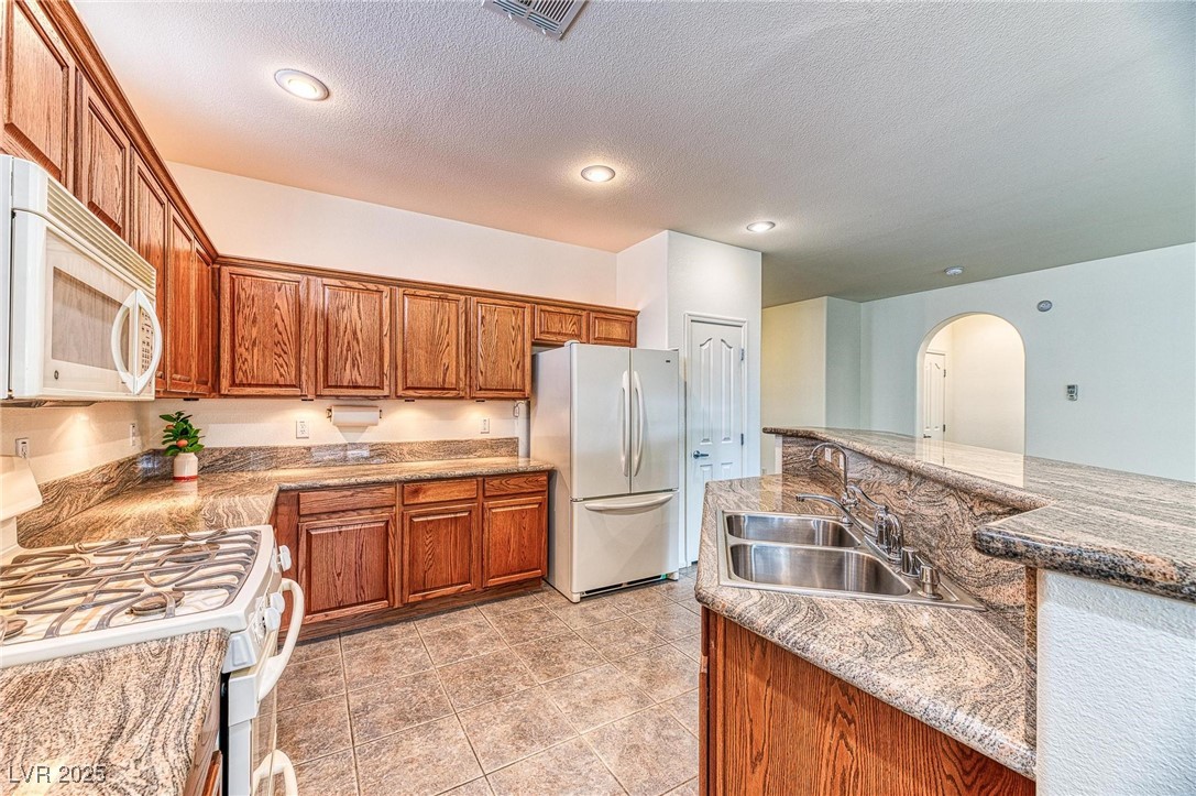 North Las Vegas, Nevada 89081, United States, 3 Bedrooms Bedrooms, ,2 BathroomsBathrooms,Residential,Active,230023