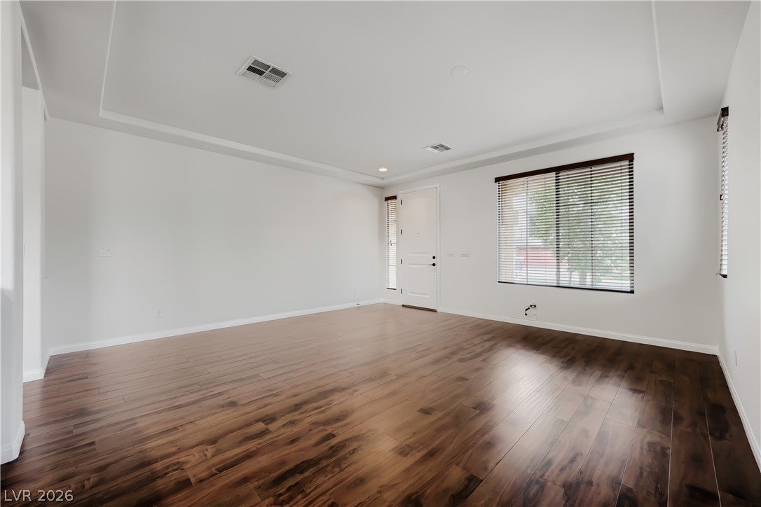 9728 Golden Thread Court