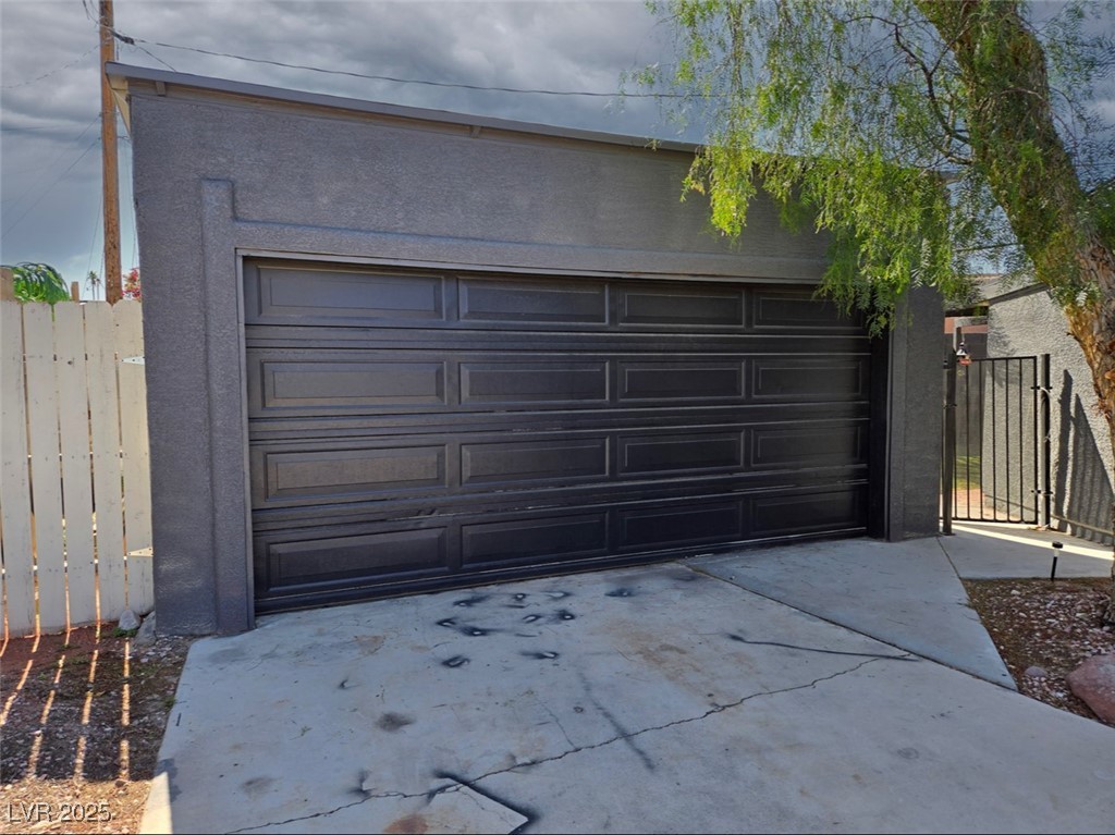 709 Evergreen Circle