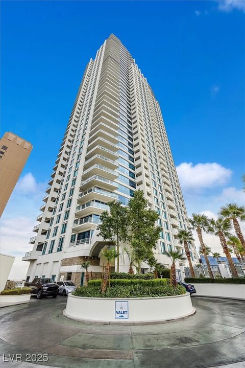 Photo of 2700 Las Vegas Boulevard #3105, Las Vegas, NV 89109 (MLS # 2650770)