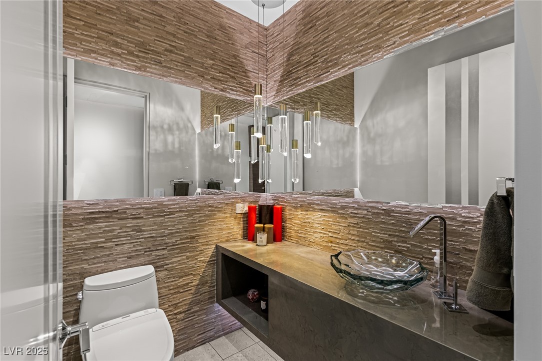 3750 S LAS VEGAS BL Boulevard 4102