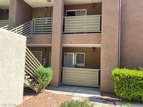 Condo For Sale - 2121 Blue Breeze Drive #107<br/> Clark County, Las Vegas, NV 89128