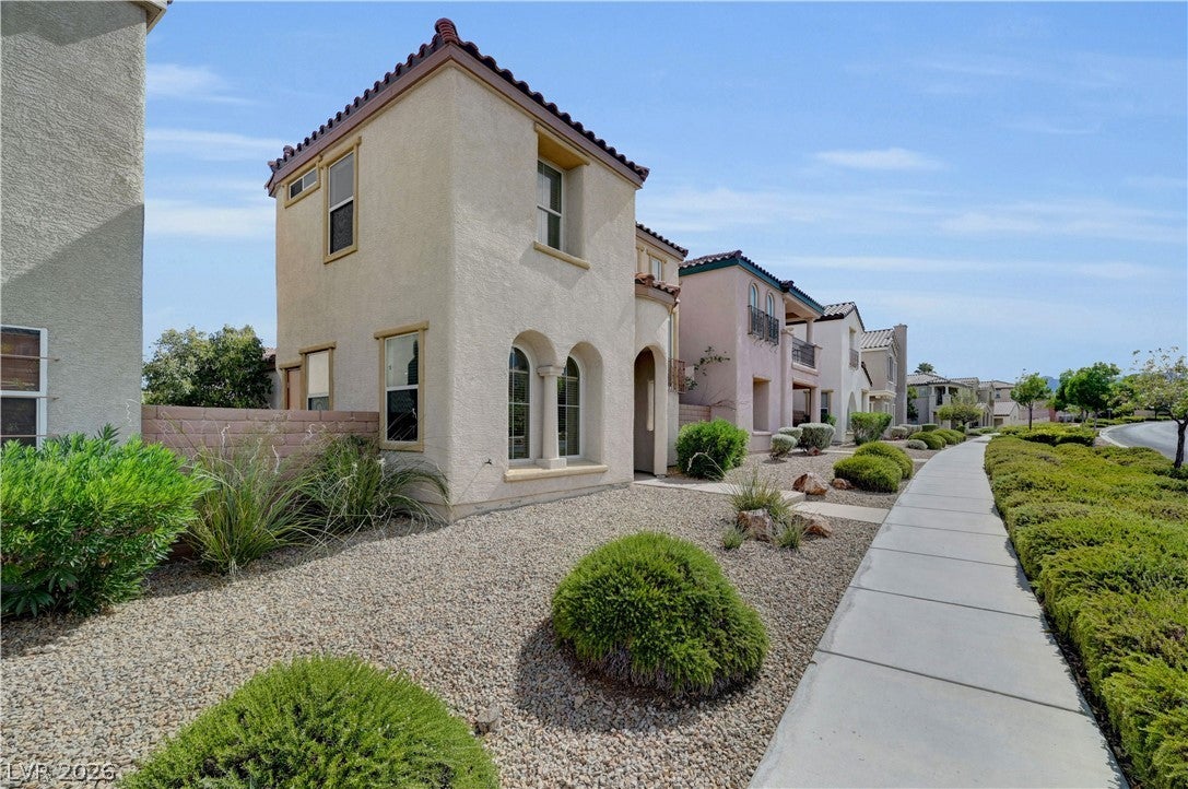 12052 Hathaway Pines Lane