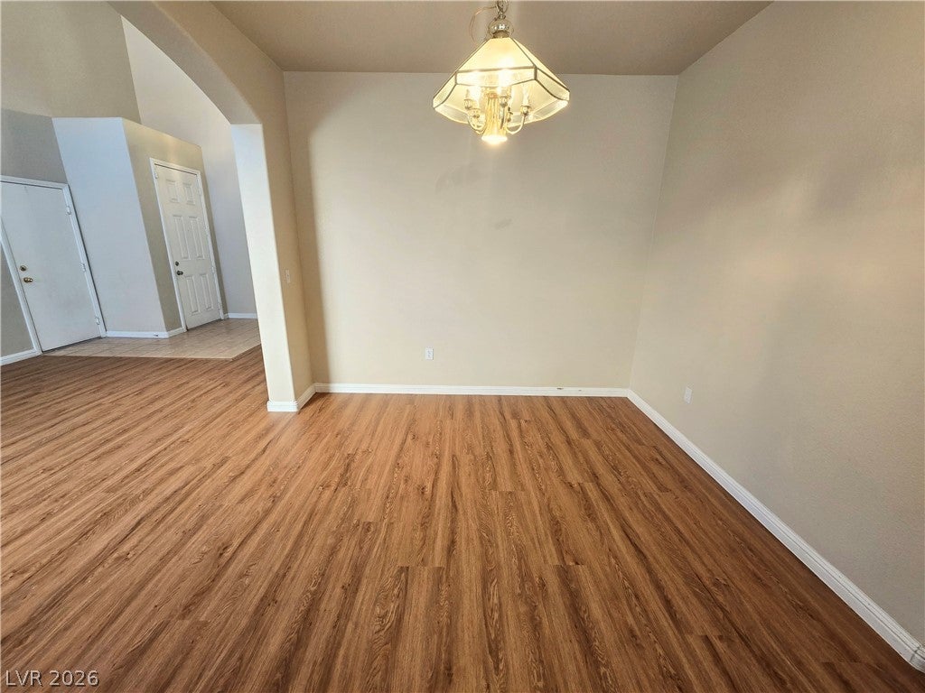 16 Frad Avenue