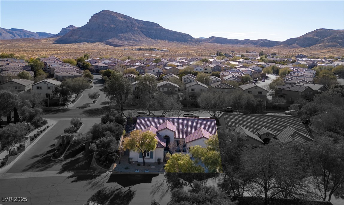 Las Vegas, Nevada 89178, United States, 6 Bedrooms Bedrooms, ,4 BathroomsBathrooms,Residential,Active,148661