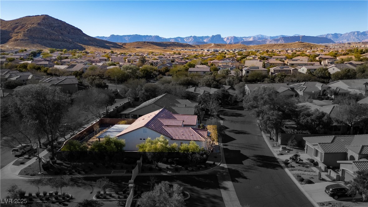 Las Vegas, Nevada 89178, United States, 6 Bedrooms Bedrooms, ,4 BathroomsBathrooms,Residential,Active,148661