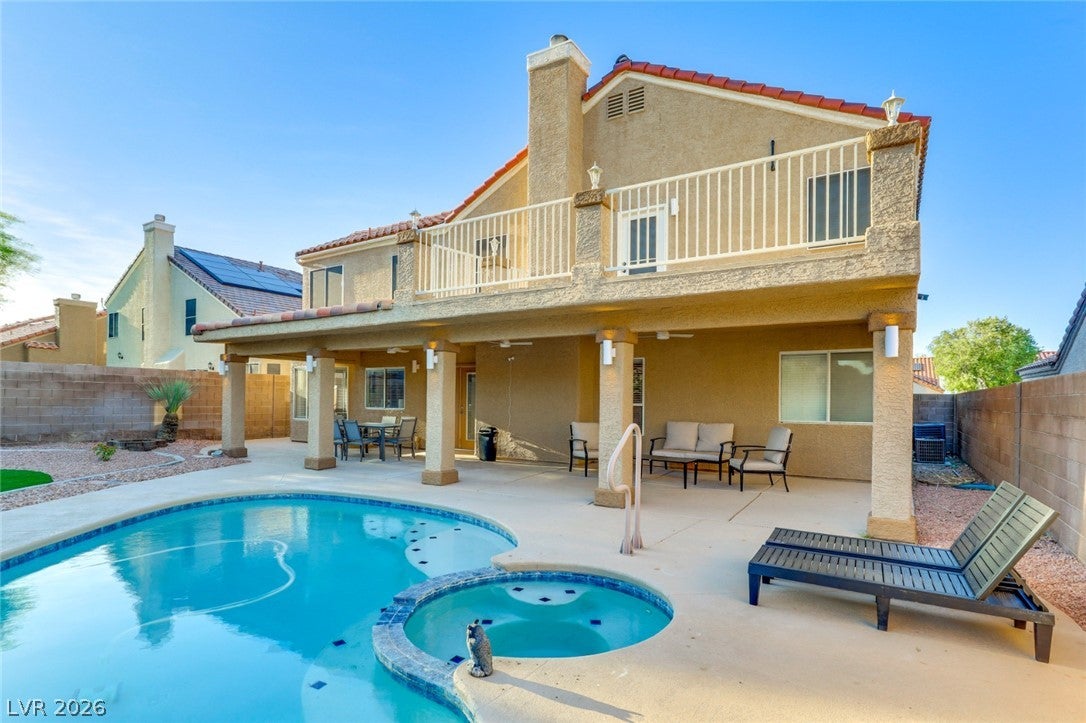 1045 Thornfield Lane
