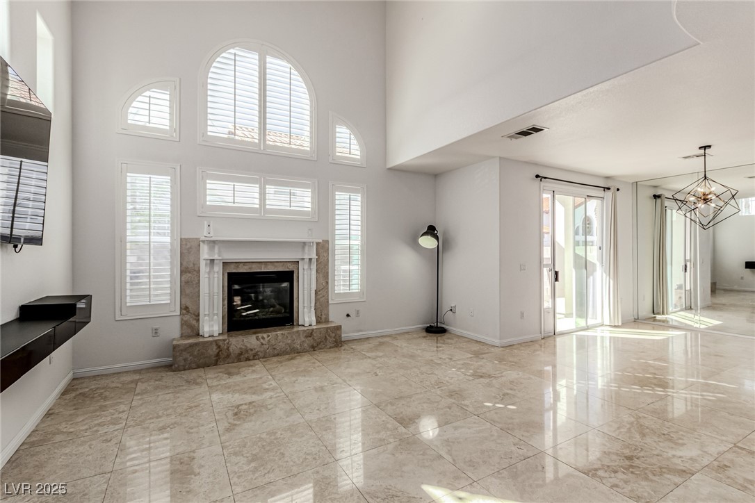 8779 Villa La Rae Avenue