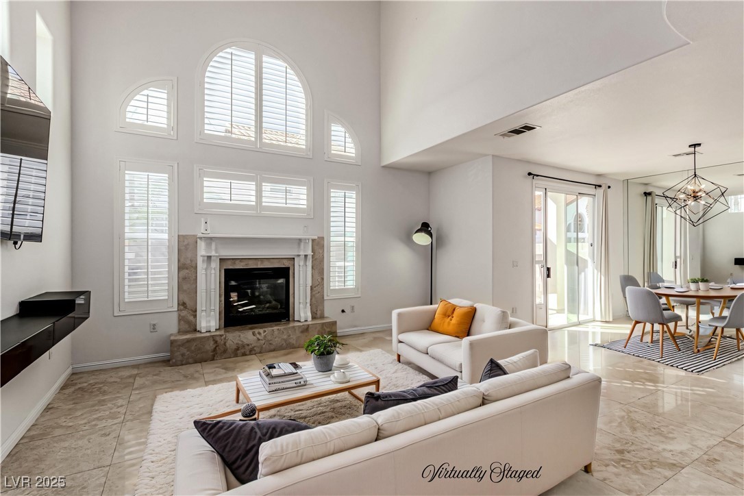 8779 Villa La Rae Avenue