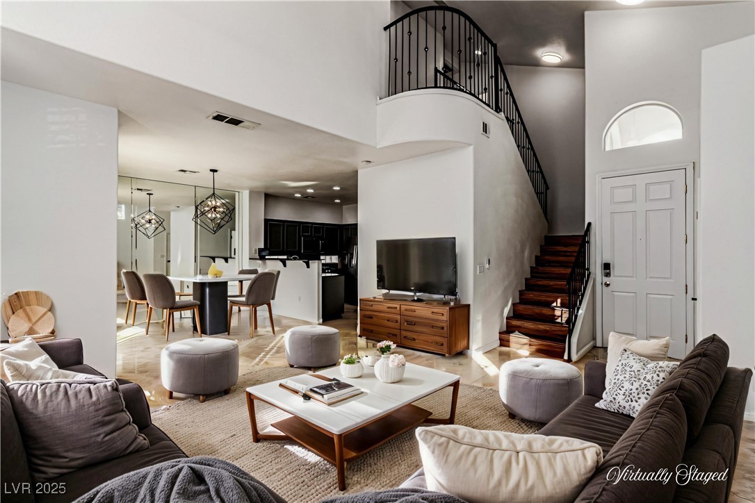 8779 Villa La Rae Avenue