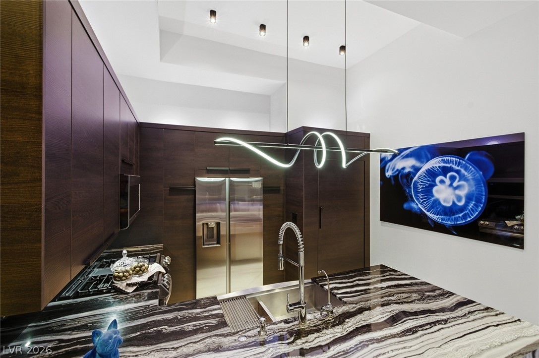 700 Carnegie Street 3422