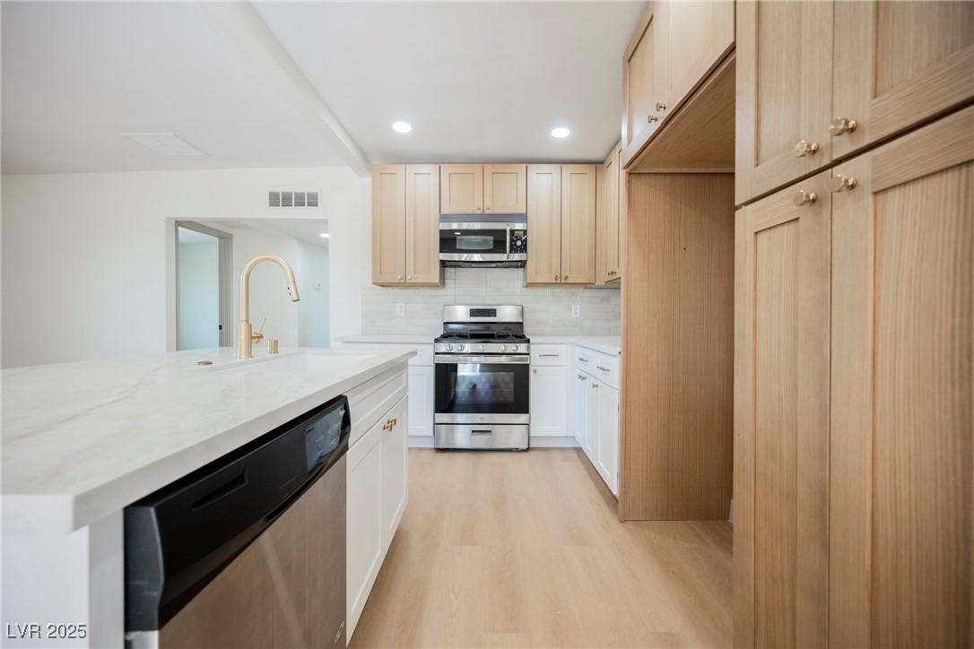 2816 Fort Sumter Drive