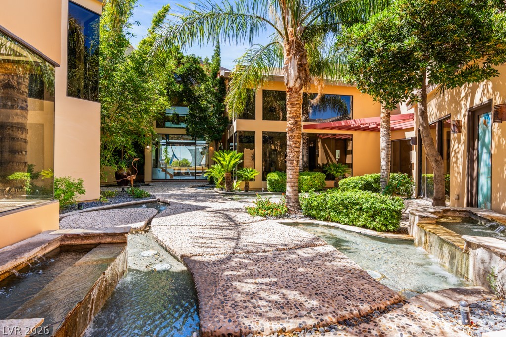 605 Saint Croix Street