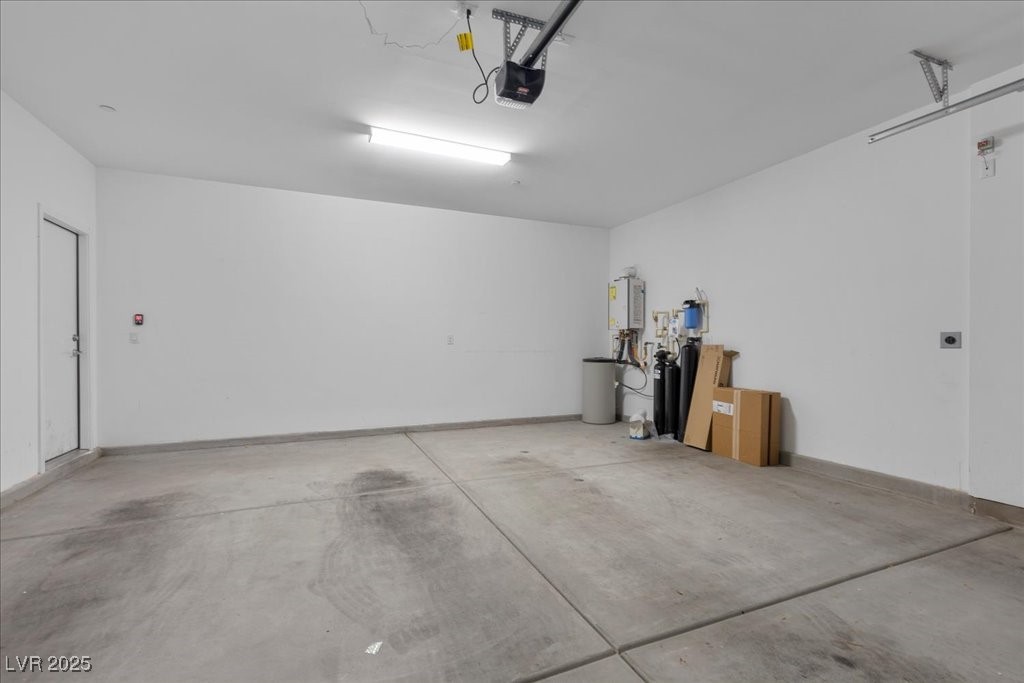 Henderson, Nevada 89011, United States, 3 Bedrooms Bedrooms, ,3 BathroomsBathrooms,Residential,Active,165209