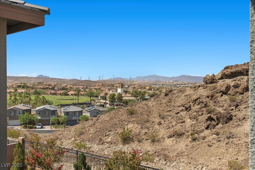 Henderson, Nevada 89011, United States, 3 Bedrooms Bedrooms, ,3 BathroomsBathrooms,Residential,Active,165209