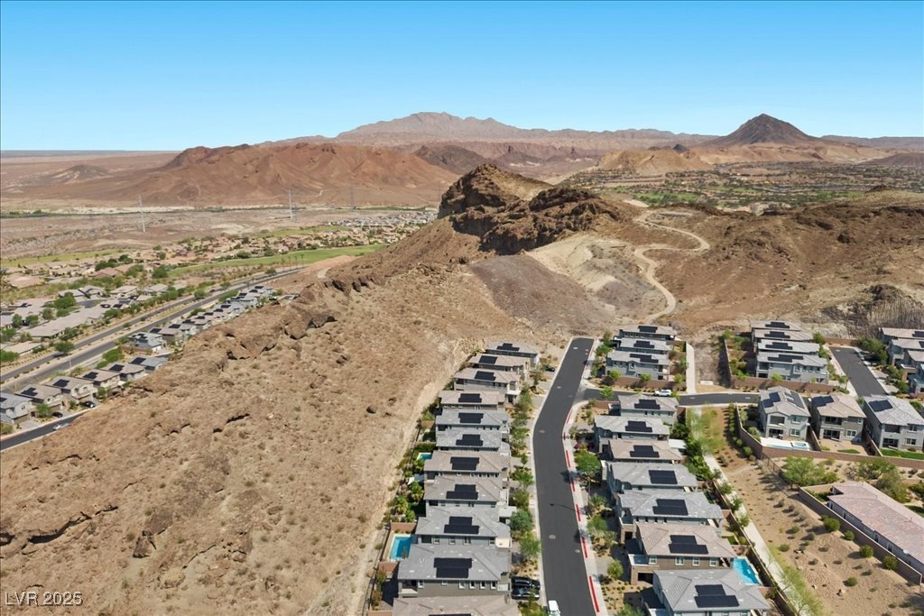 Henderson, Nevada 89011, United States, 3 Bedrooms Bedrooms, ,3 BathroomsBathrooms,Residential,Active,165209