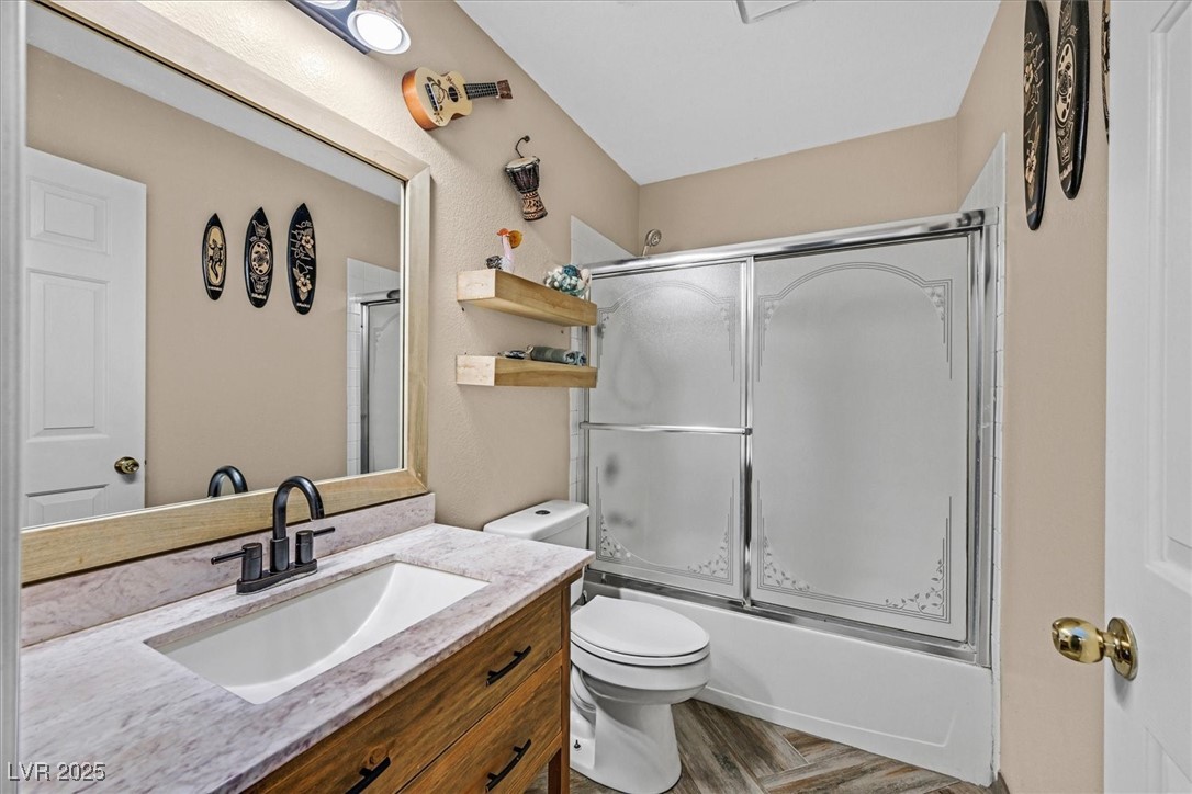 Henderson, Nevada 89002, United States, 4 Bedrooms Bedrooms, ,3 BathroomsBathrooms,Residential,Active,151560