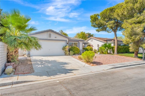 Homes For Sale - 2027 Fountain Valley Way<br/> North Las Vegas, NV 89031
