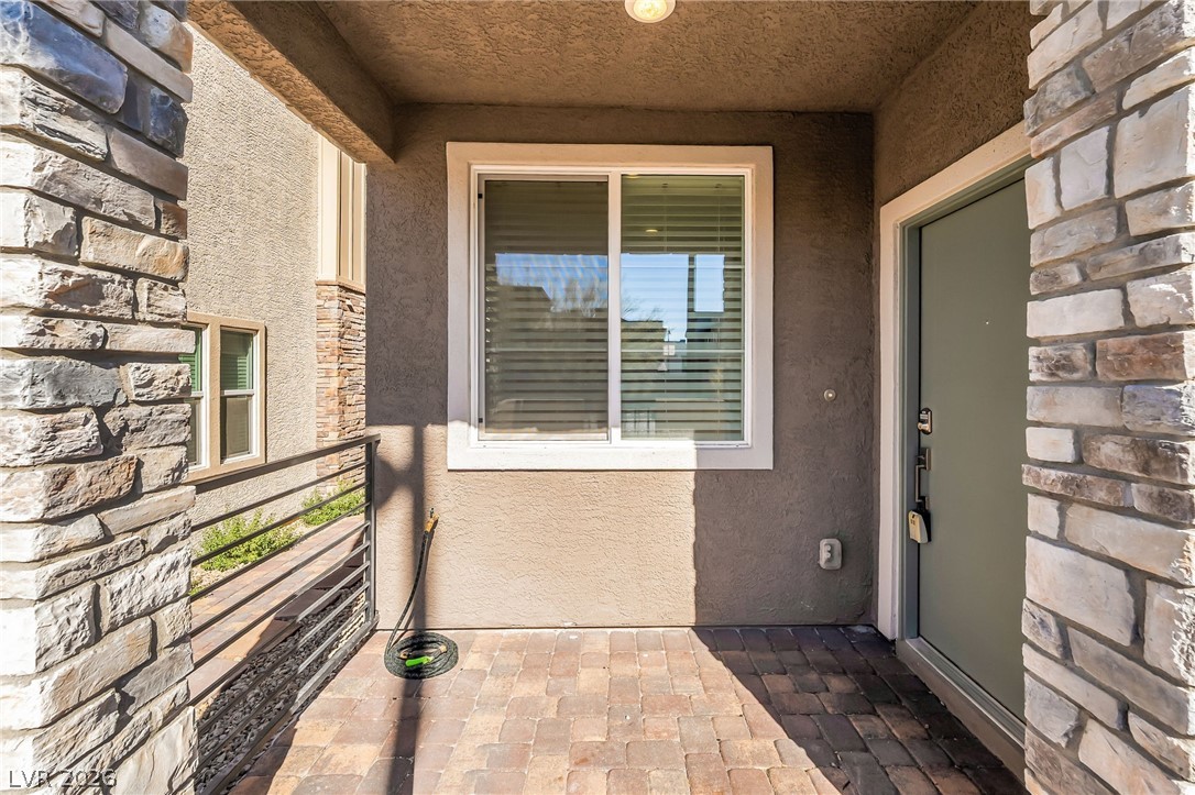 2557 Venetia Pointe Street