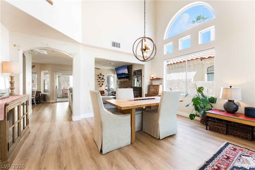 2421 Ivy Garden Court