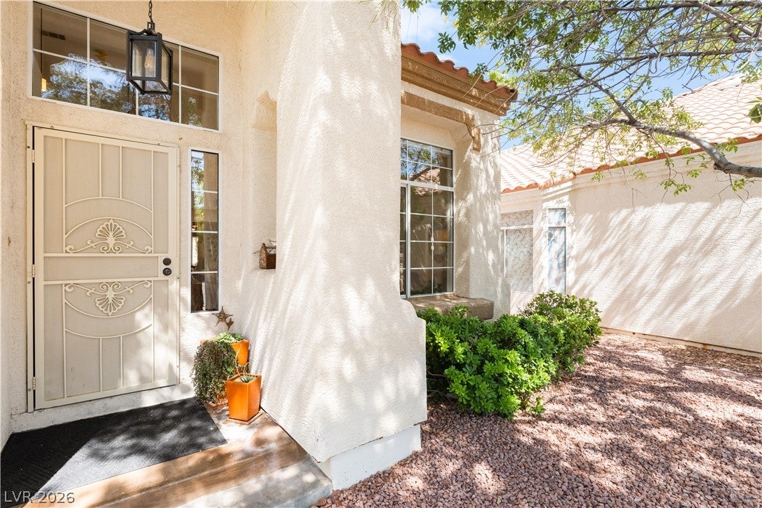 2421 Ivy Garden Court