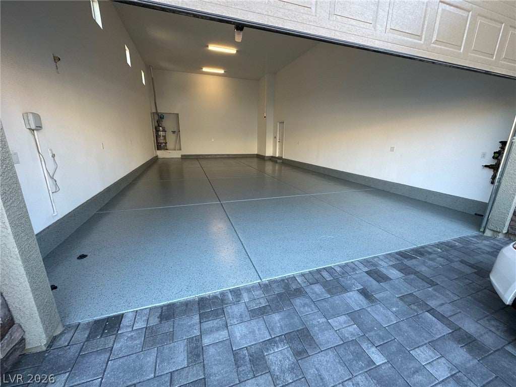 10090 Desert Azure Street