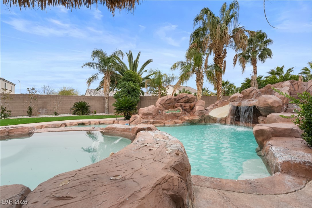 5915 Creekside Sands Lane