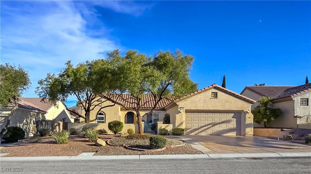Photo of 2146 Idaho Falls Drive, Henderson, NV 89044 (MLS # 2736295)
