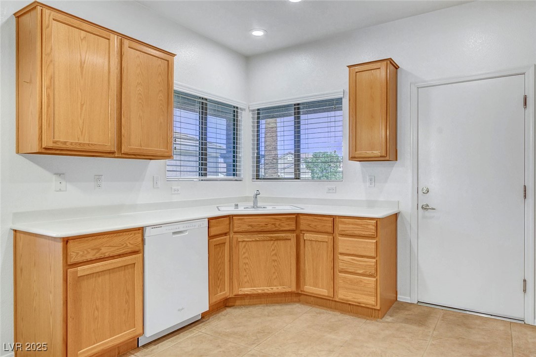 2099 Desert Woods Drive, Henderson, Nevada image 12