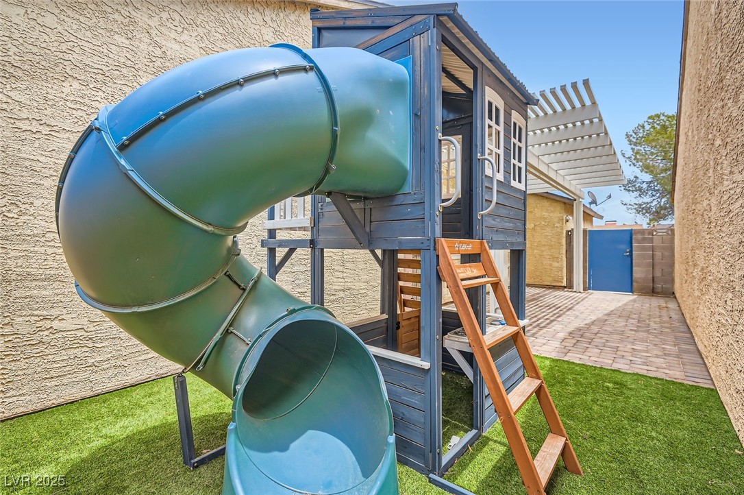 4611 Four Leaf Clover Drive, Las Vegas, Nevada image 19