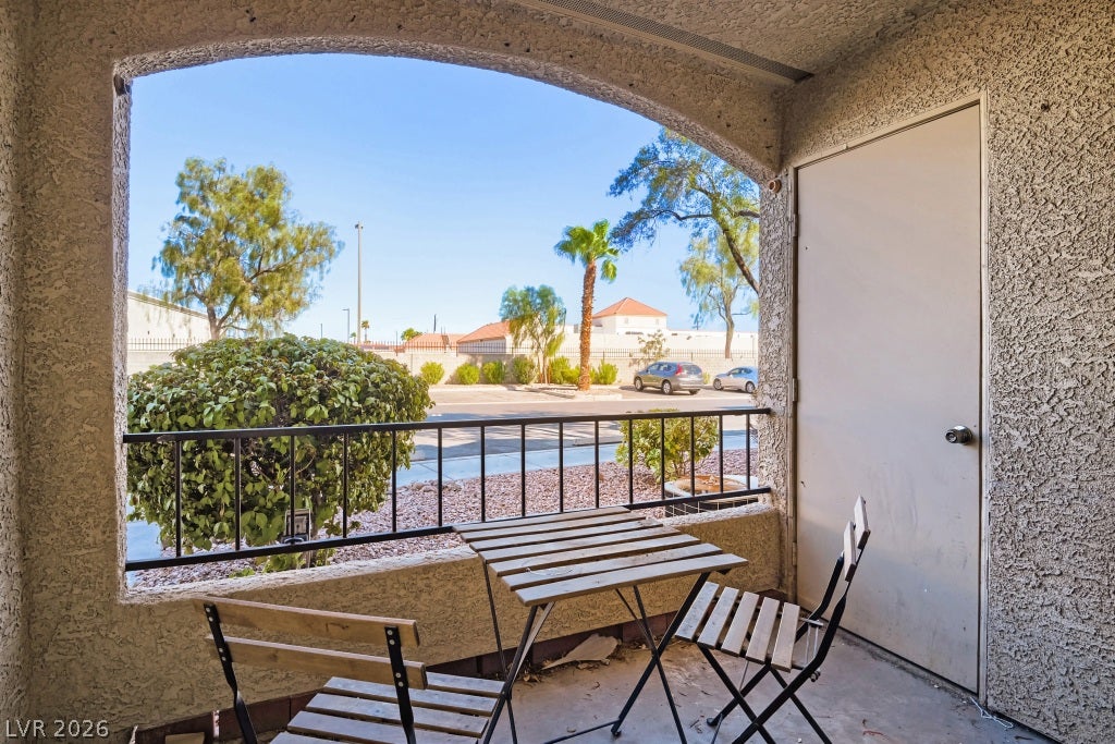 7885 W Flamingo Road 1003