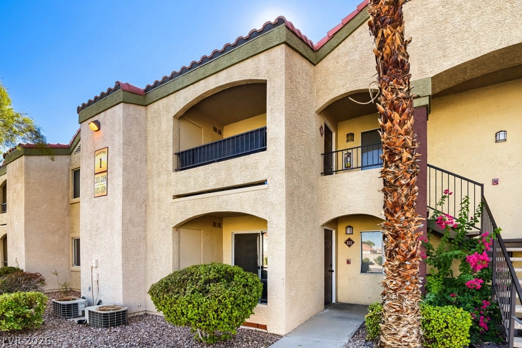 7885 W Flamingo Road 1003