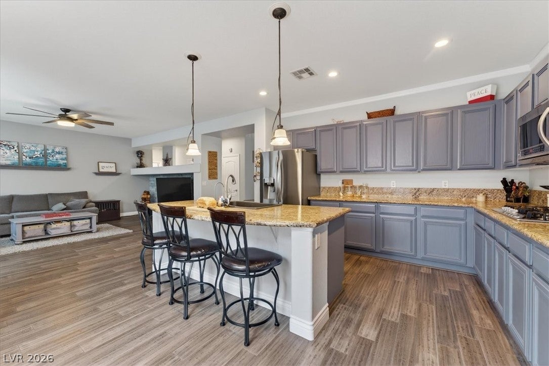394 Glocker Court