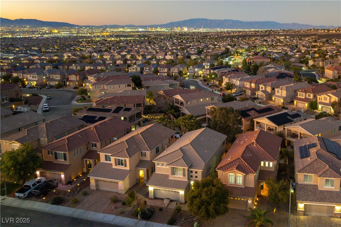 2816 Dunnottar Avenue