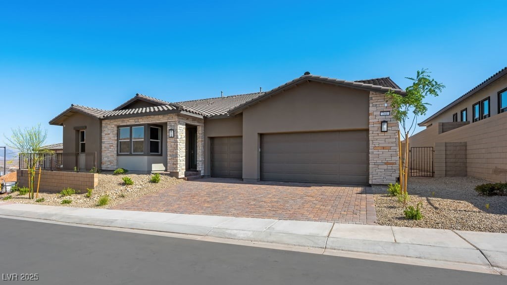 241 Paraggi Bay Drive