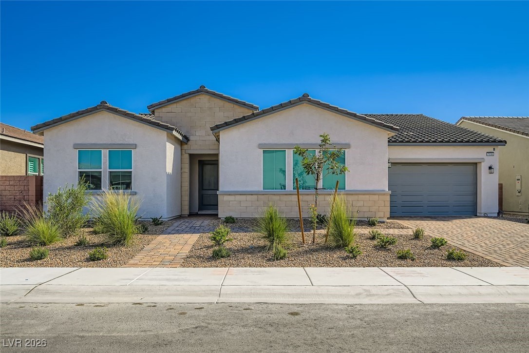 7038 Silver Palace Street