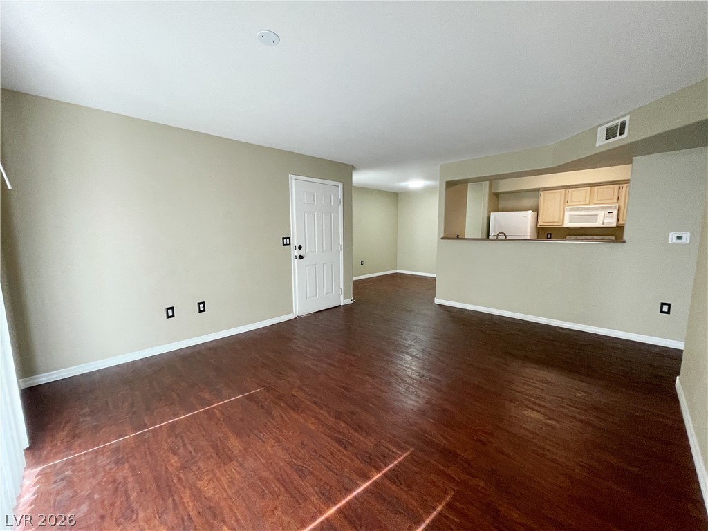 555 E Silverado Ranch Boulevard 1150